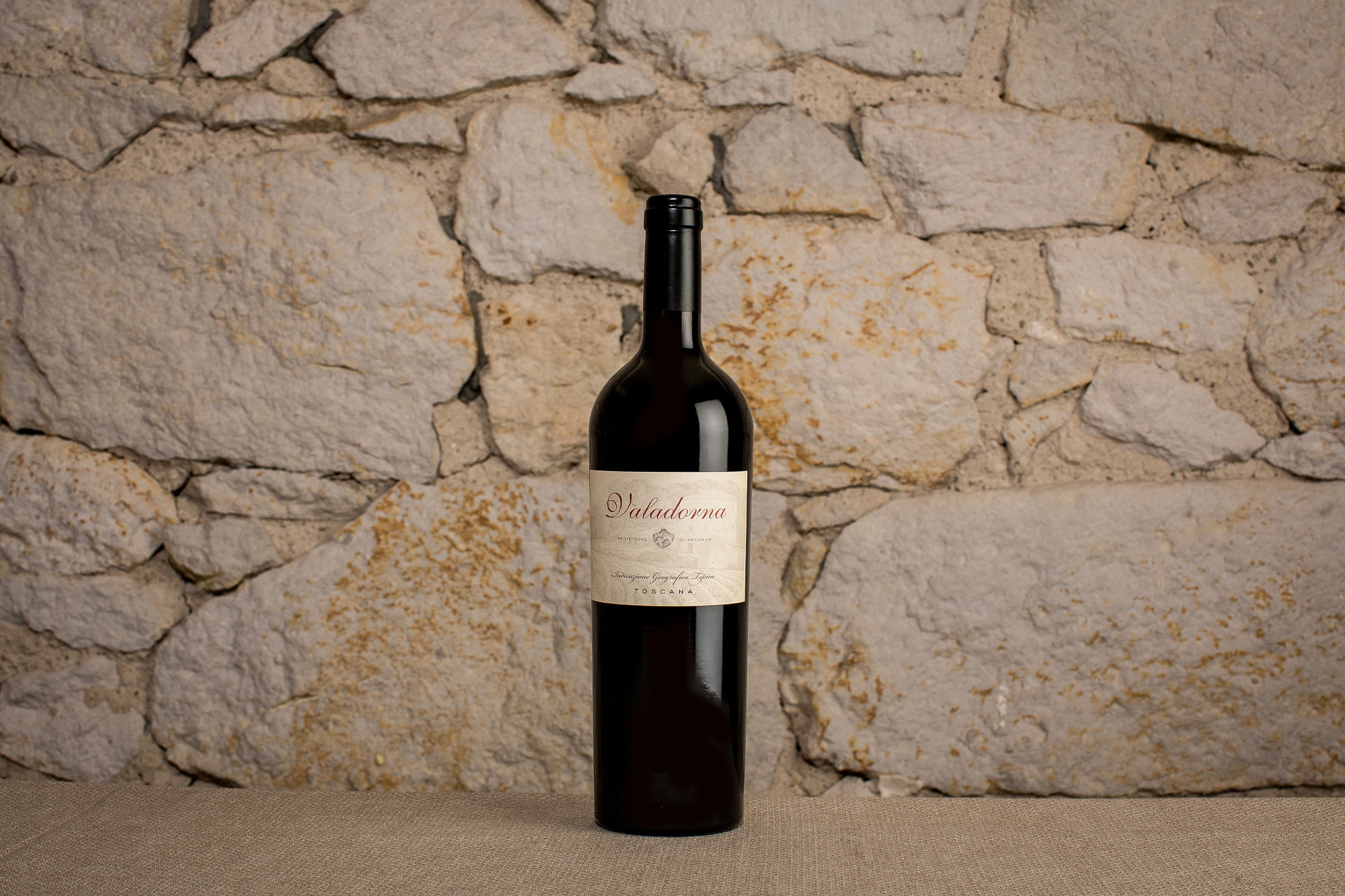 Arcanum Valadorna Red Blend